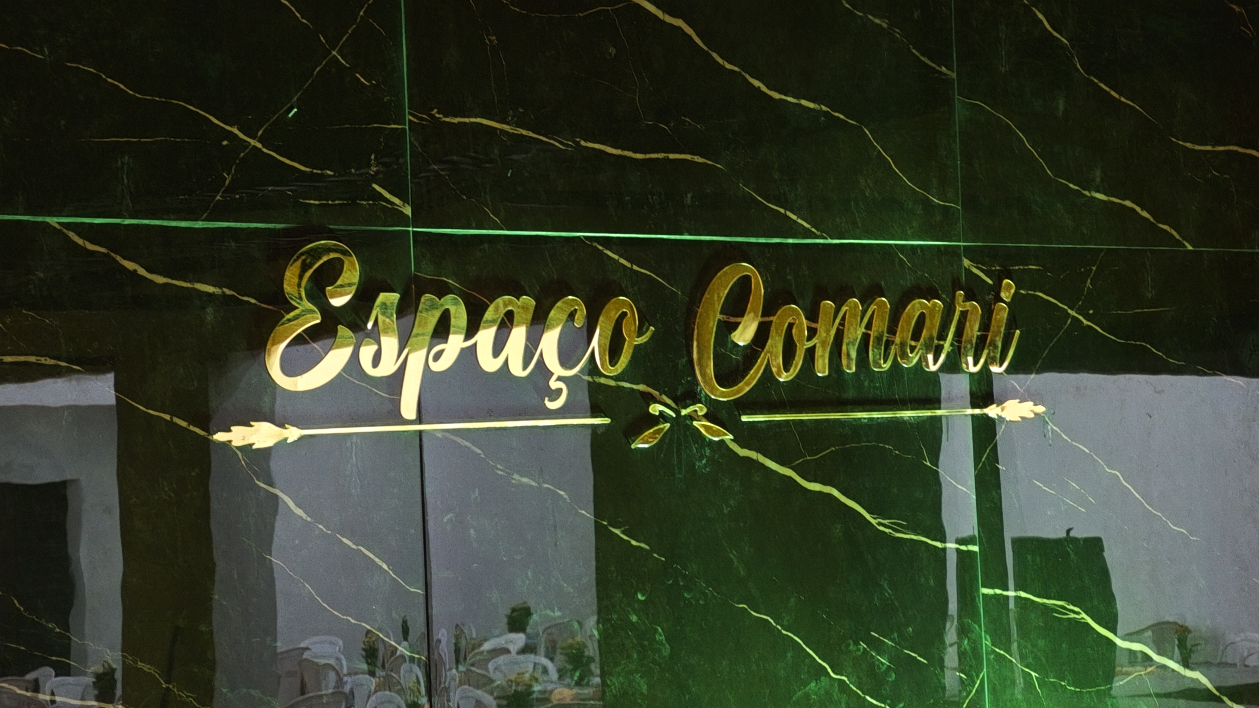 Área do Espaço Comari